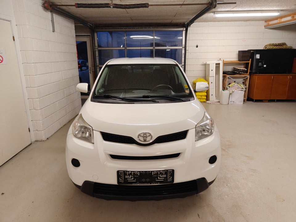 Toyota Urban Cruiser 1,3 VVT-i T1 5d