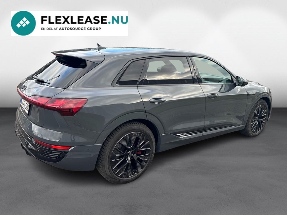 Audi Q8 e-tron 50 S-line quattro 5d