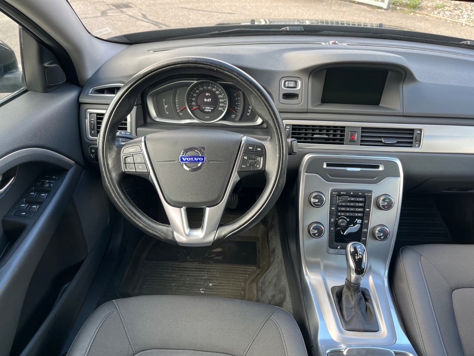Volvo S80 2,0 T5 240 Momentum aut. 4d