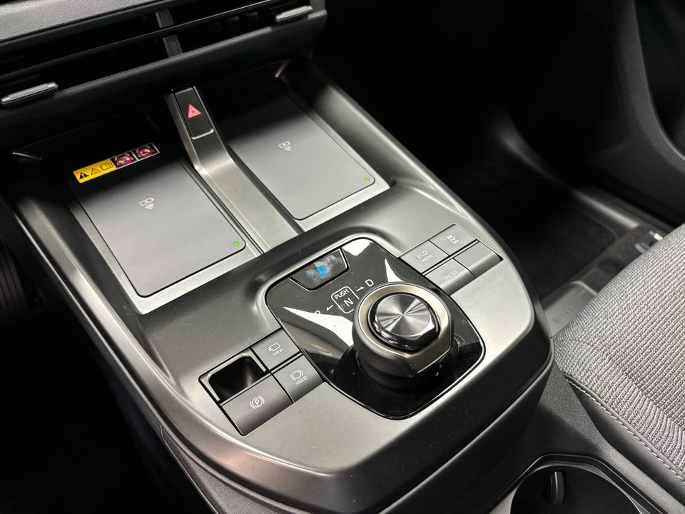 Toyota bZ4X 73 Active Tech 5d