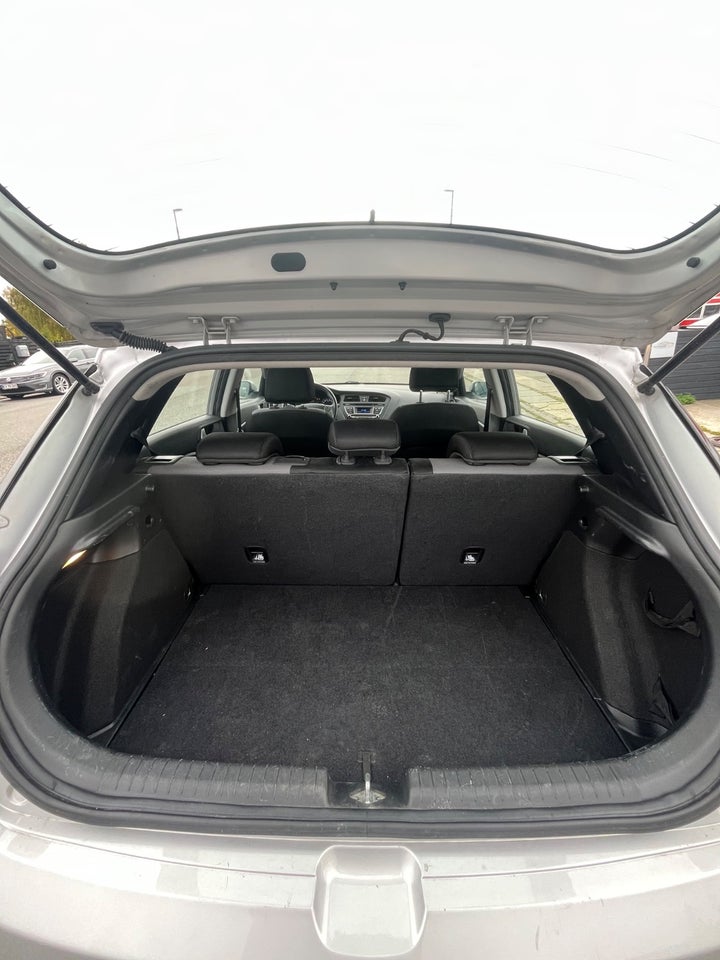 Hyundai i20 1,0 T-GDi Premium 5d