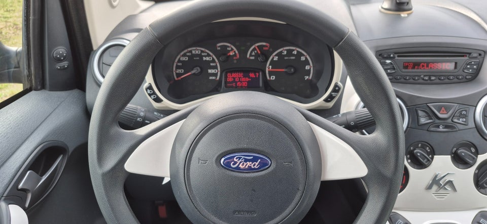 Ford Ka 1,2 Titanium 3d