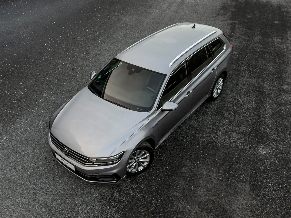 VW Passat 1,4 GTE High Variant DSG 5d