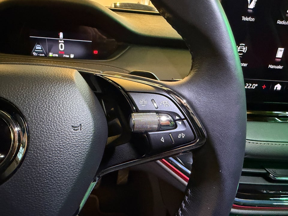 Skoda Enyaq 80 iV Suite 5d