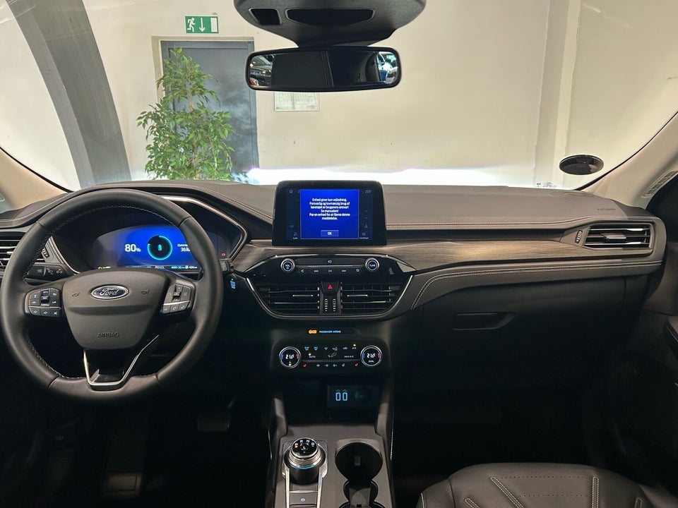 Ford Kuga 2,5 PHEV Vignale CVT 5d