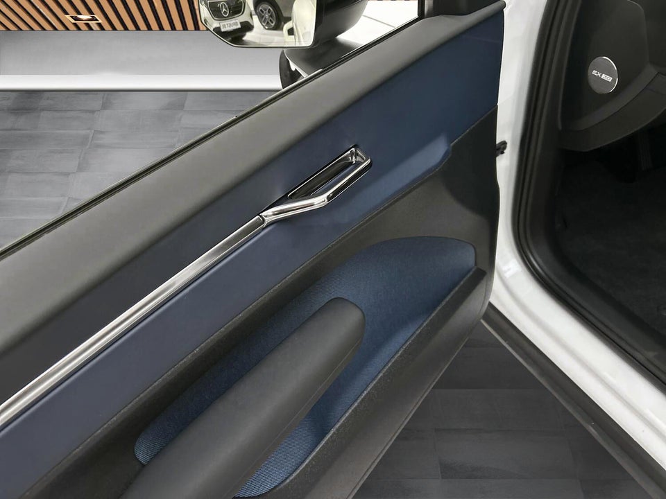 Volvo EX30 Extended Range Ultra 5d