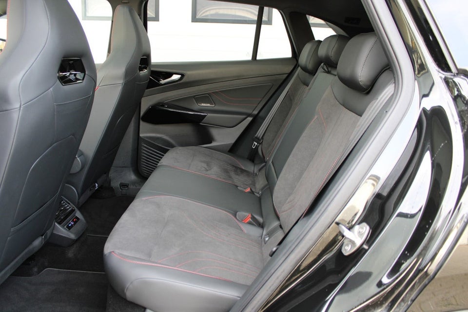 VW ID.4 77 GTX Max 4Motion 5d