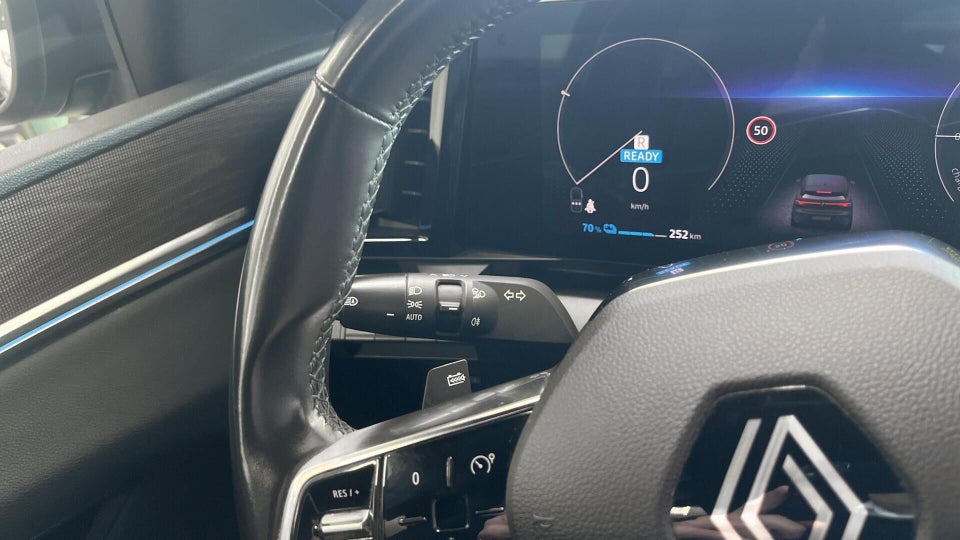 Renault Megane E-Tech 60 Iconic 5d