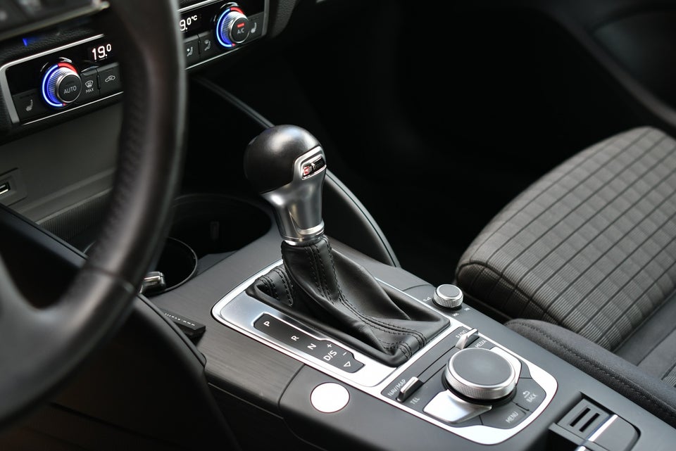 Audi A3 2,0 TDi 150 Sport Sportback S-tr. 5d