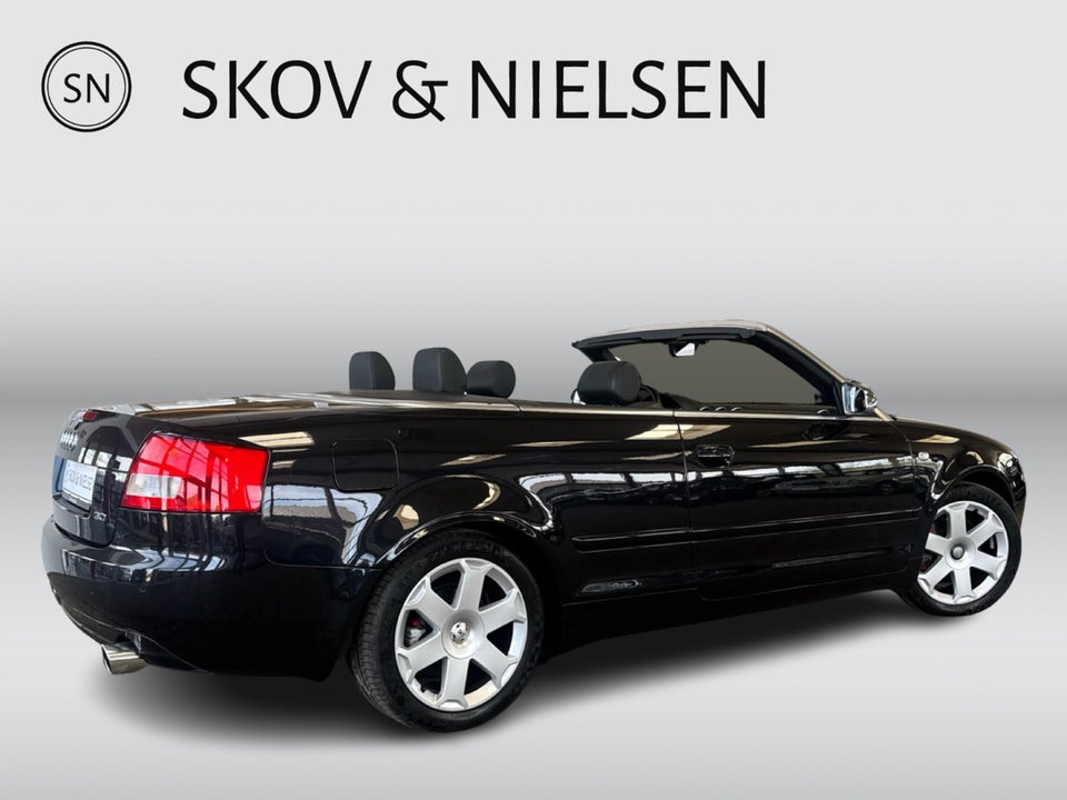 Audi A4 3,0 V6 Cabriolet Multitr. 2d