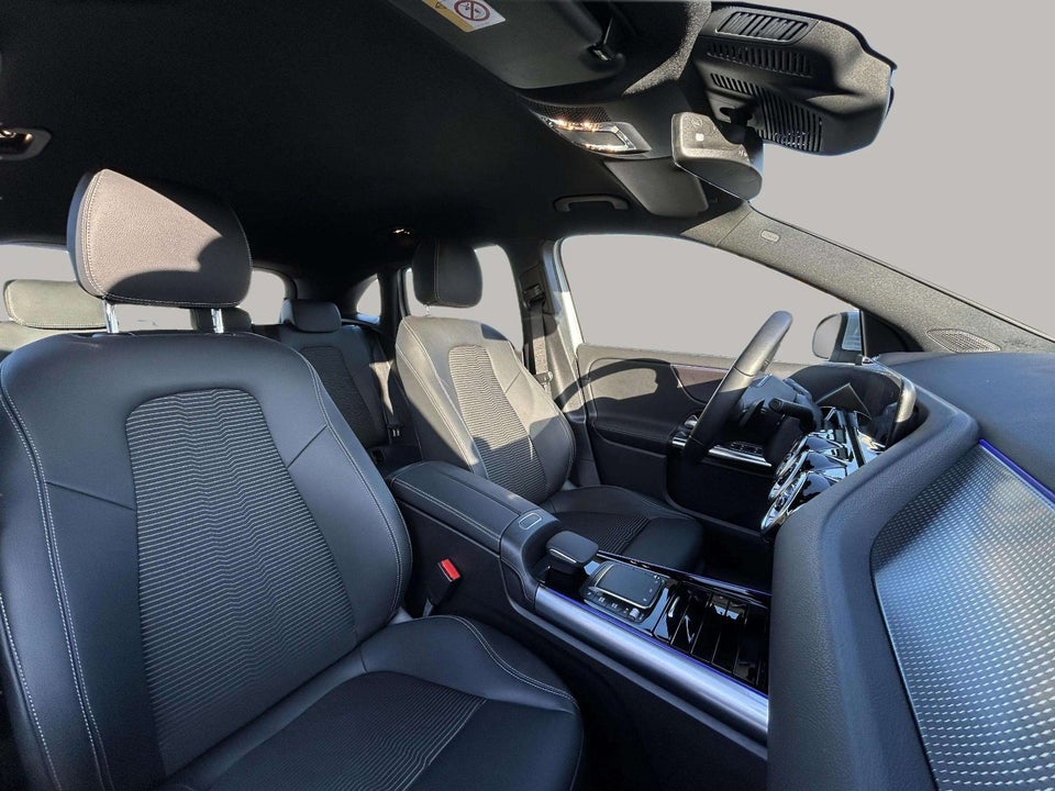 Mercedes EQA250 Progressive 5d