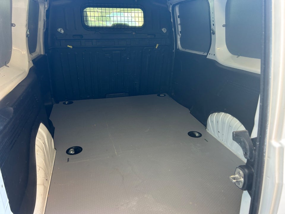 Peugeot Partner 1,5 BlueHDi 130 L2V2 Plus Van