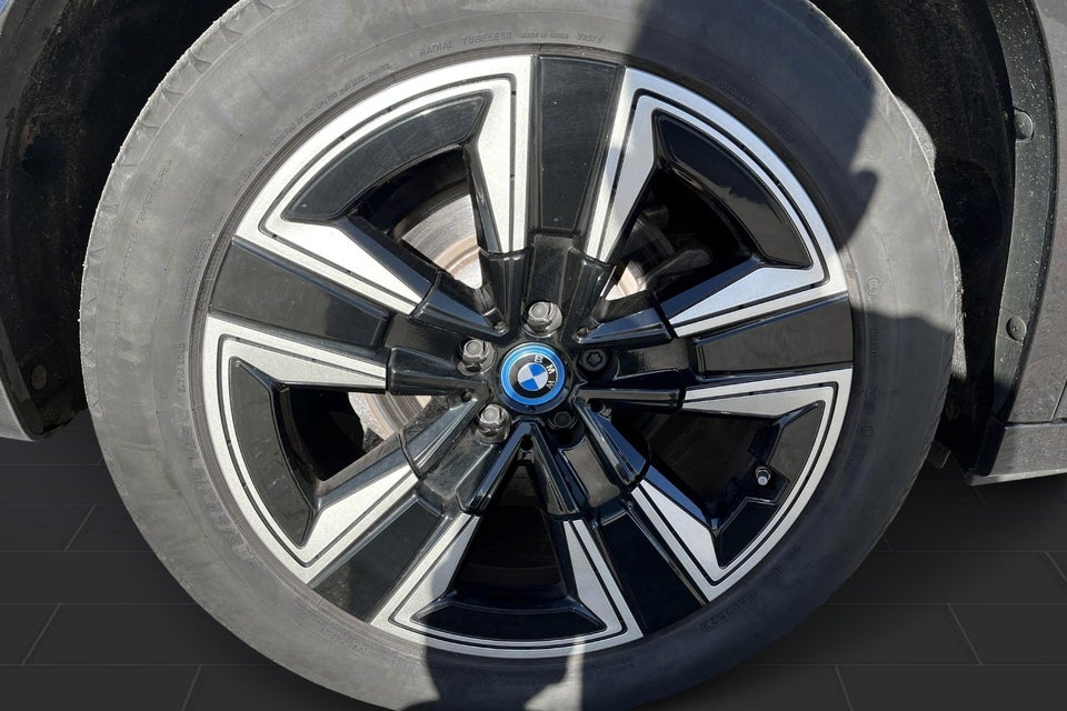 BMW iX3 Charged M-Sport 5d