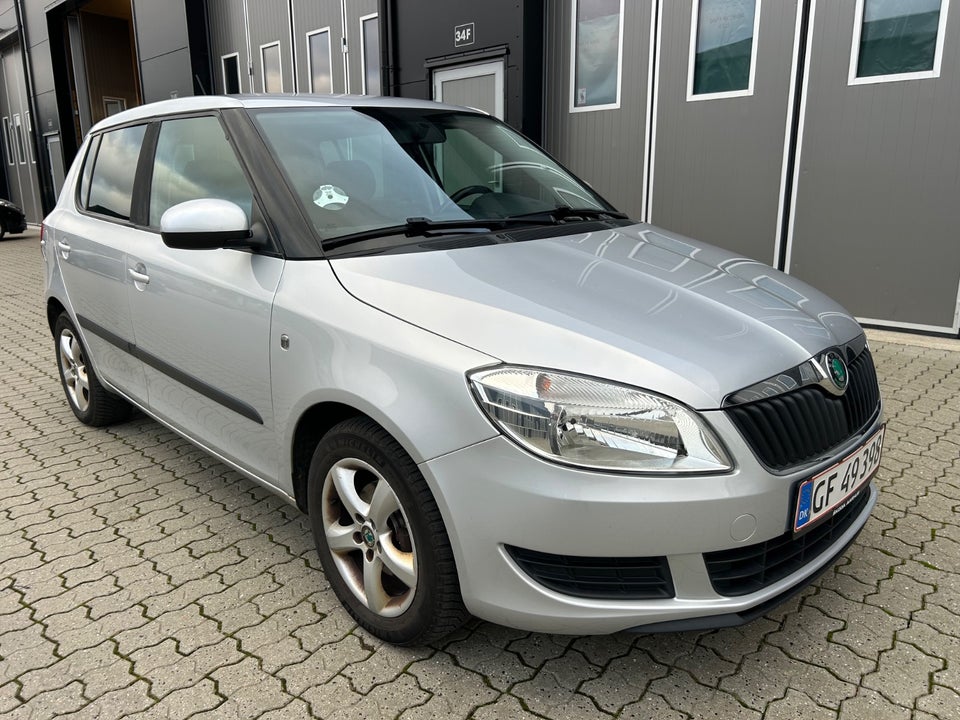 Skoda Fabia 1,2 TSi 86 Ambiente 5d