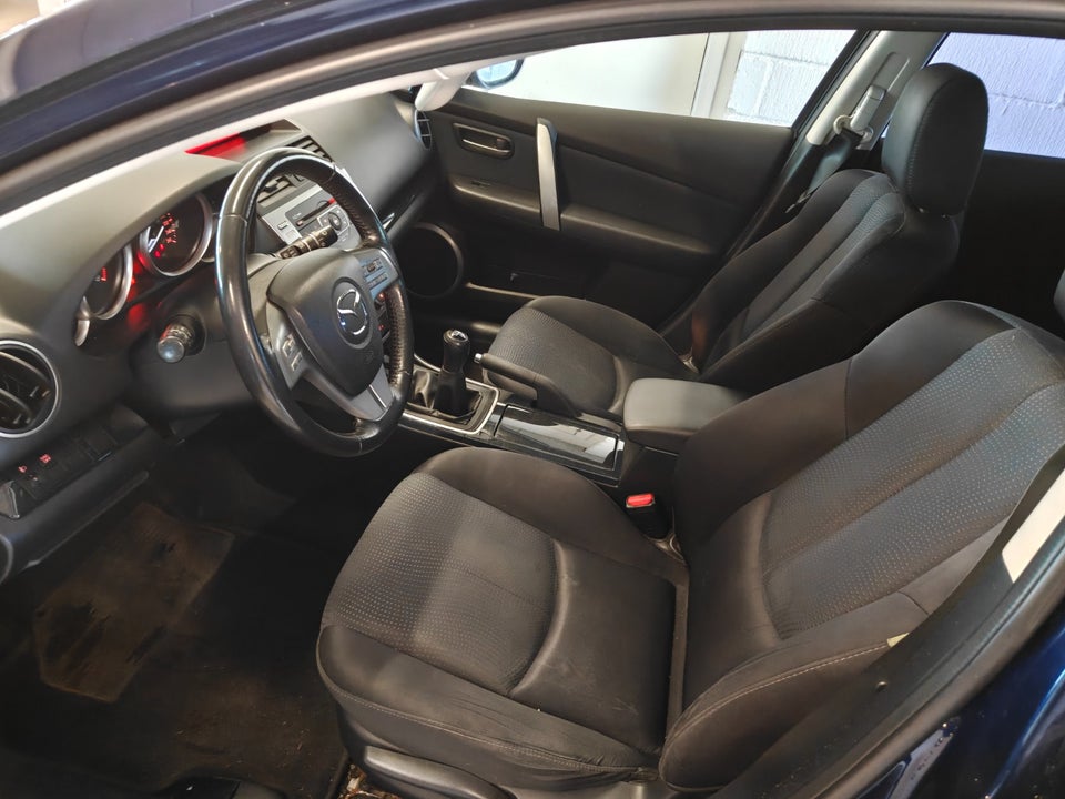 Mazda 6 2,0 Advance stc. 5d