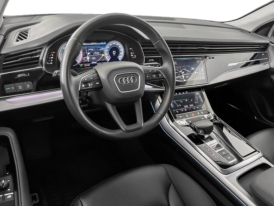 Audi Q8 50 TDi quattro Tiptr. 5d