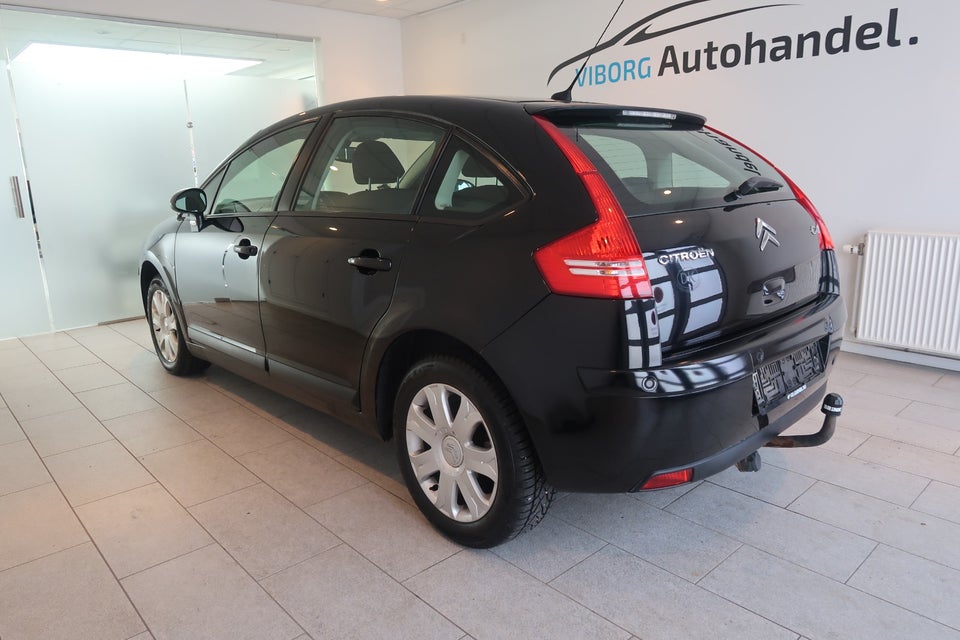 Citroën C4 1,6 HDi 110 VTR+ E6G 5d