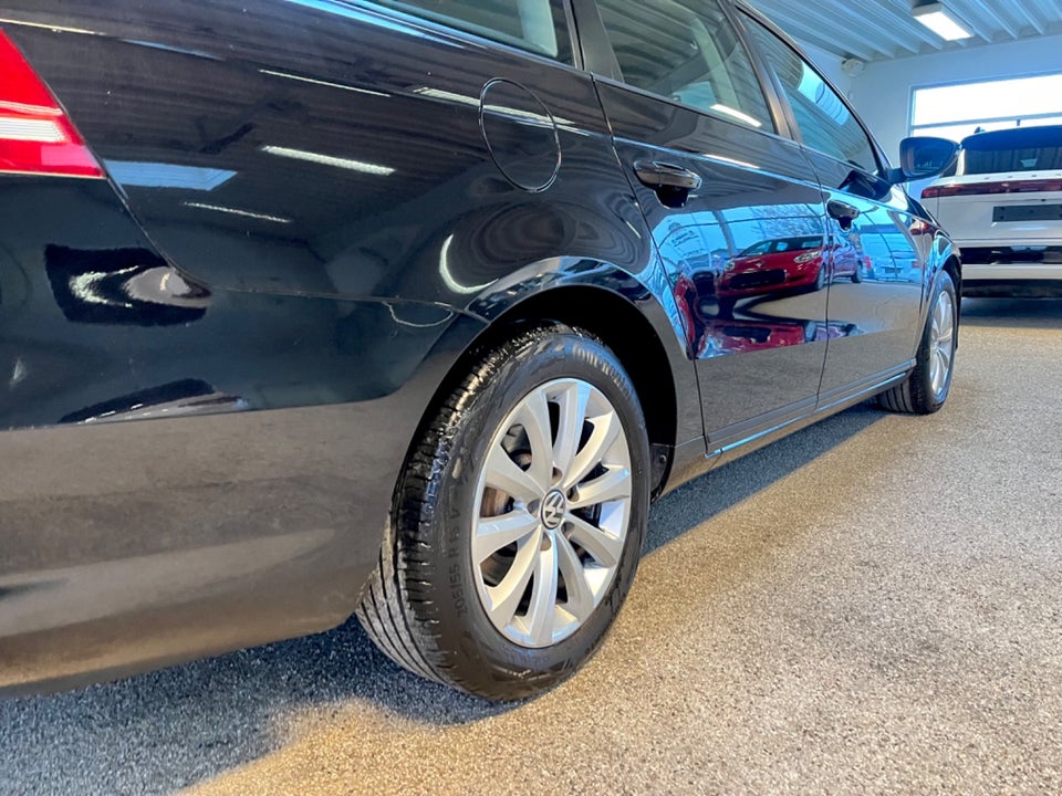 VW Passat 2,0 TDi 140 Trendline Variant BMT 5d