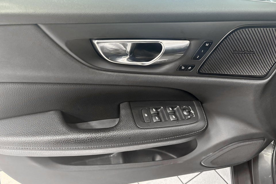 Volvo V60 2,0 T6 ReCharge Inscription aut. AWD 5d