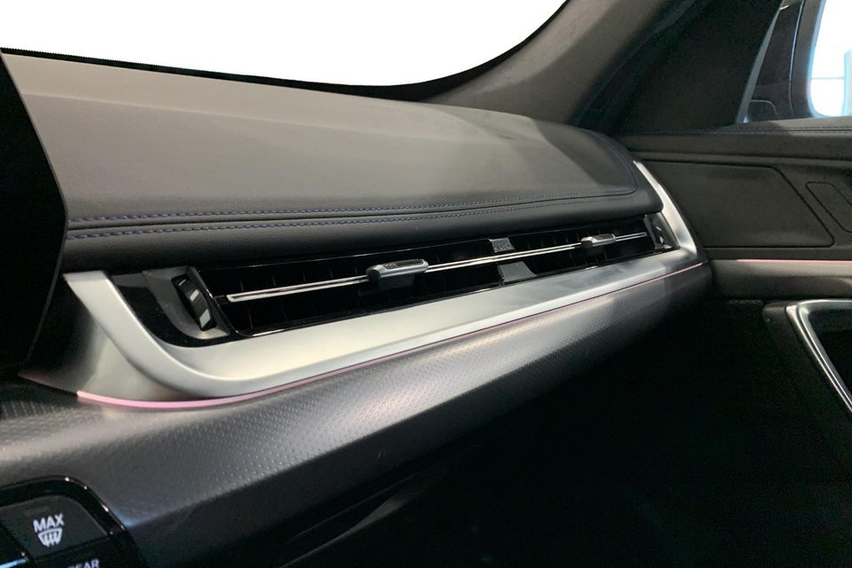 BMW iX1 eDrive20 M-Sport 5d