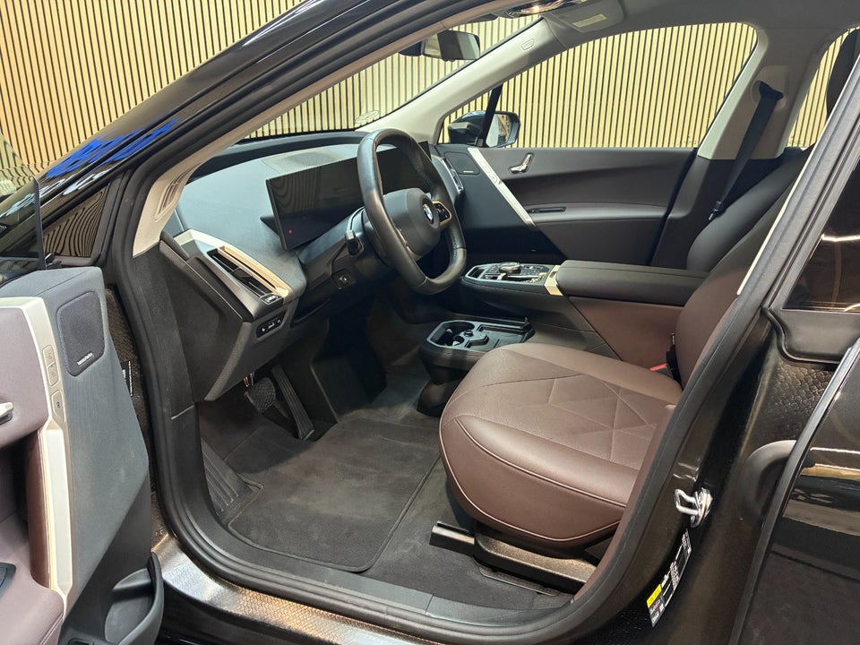 BMW iX xDrive45 5d