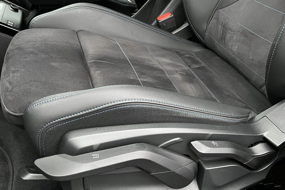 BMW iX1 eDrive20 M-Sport 5d