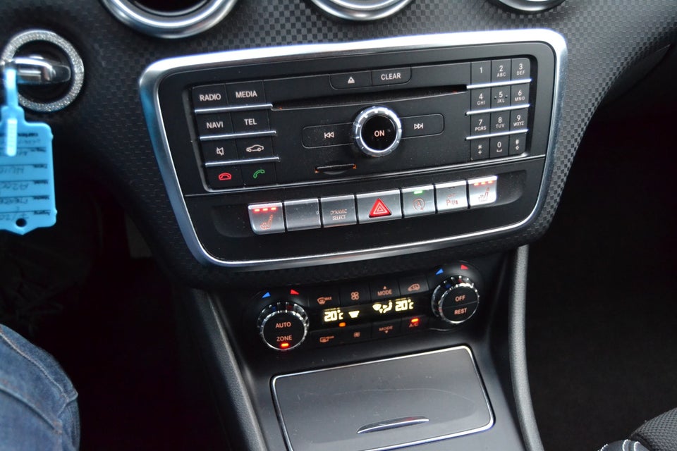 Mercedes A200 1,6 Urban aut. 5d