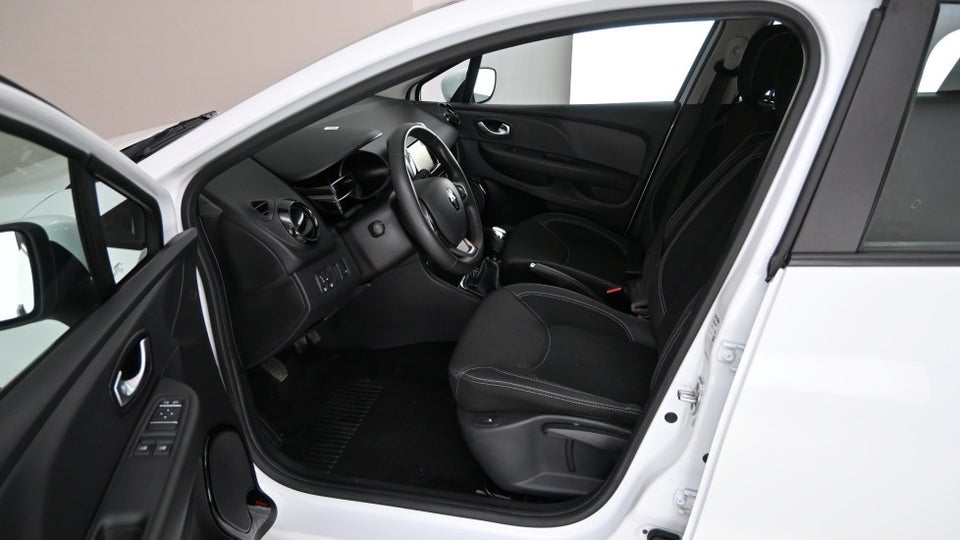 Renault Clio IV 0,9 TCe 90 Zen Sport Tourer 5d