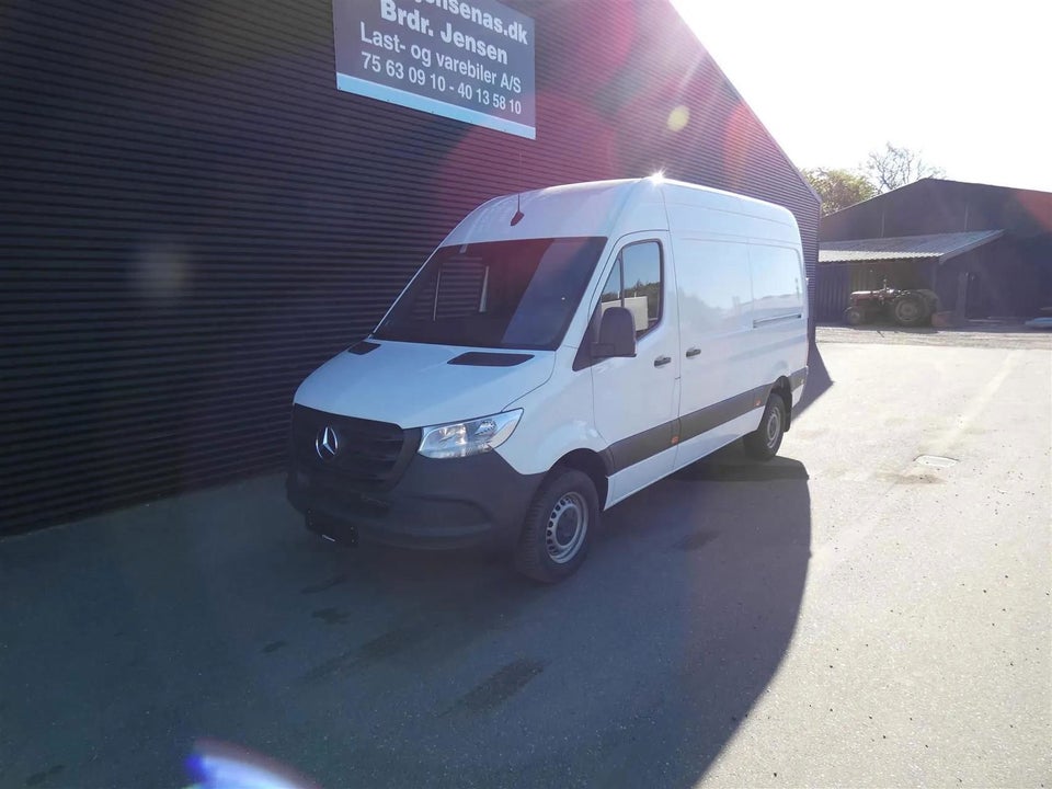 Mercedes Sprinter 317 2,0 CDi A2 Kassevogn aut. RWD