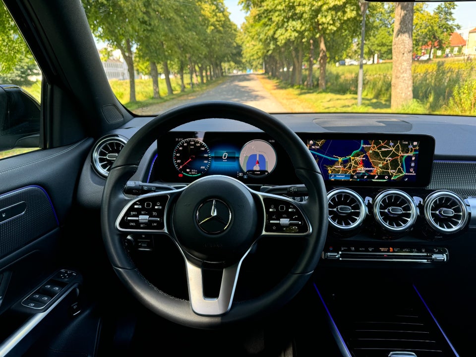 Mercedes EQB250 Progressive 7prs 5d