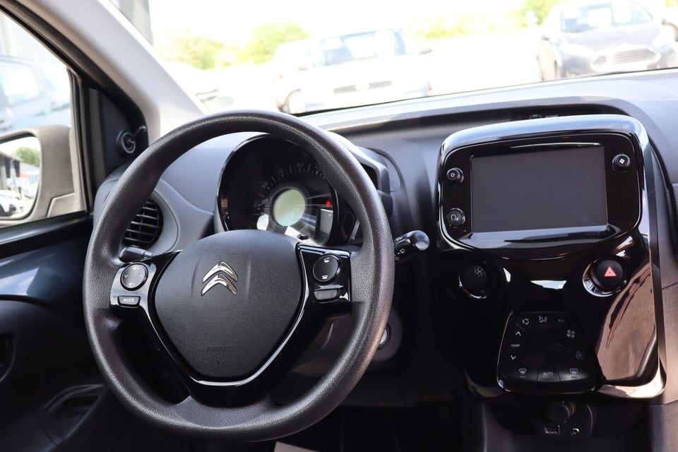 Citroën C1 1,0 VTi Street+ 5d