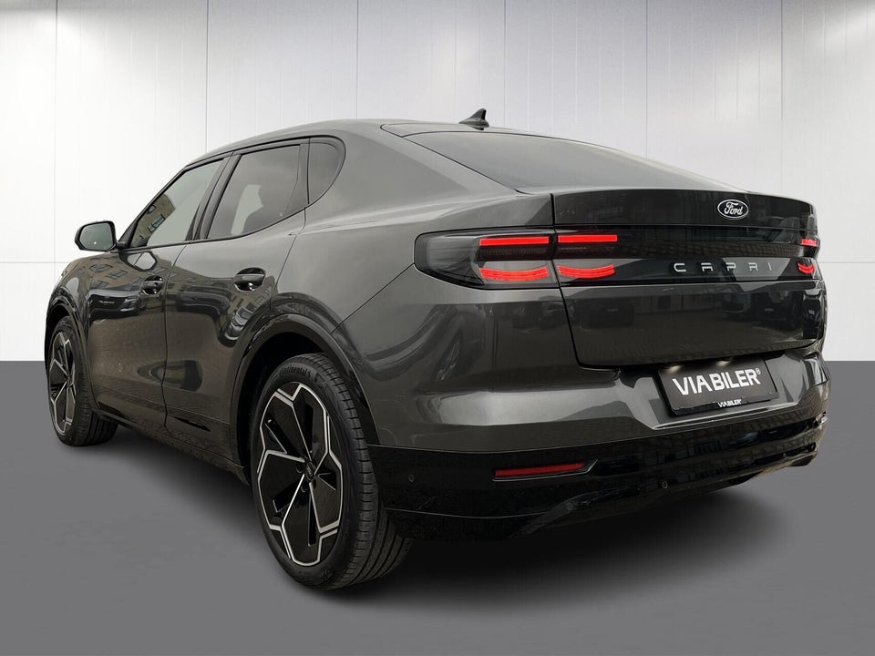 Ford Capri 77 Premium Extended Range 5d