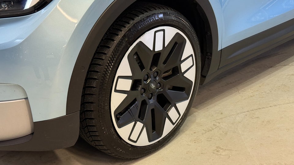 Ford Explorer 77 Premium Extended Range 5d