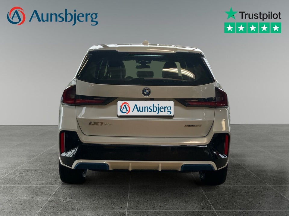 BMW iX1 xDrive30 M-Sport 5d
