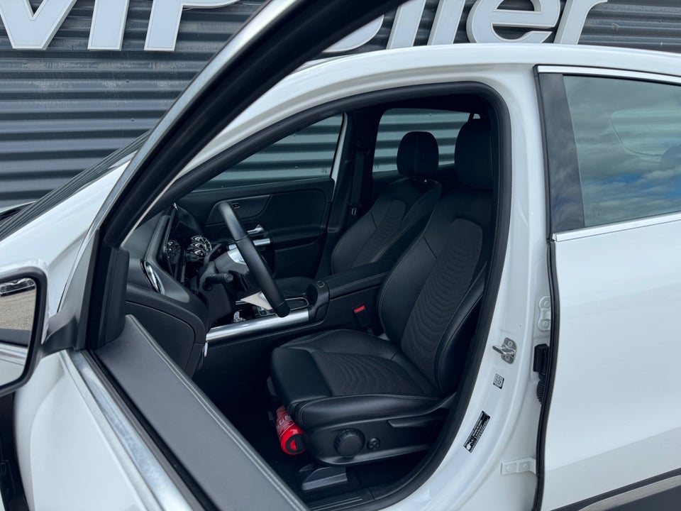 Mercedes EQA250+ Progressive 5d