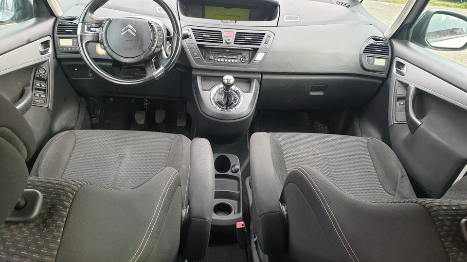 Citroën Grand C4 Picasso 1,8 16V Prestige 7prs 5d