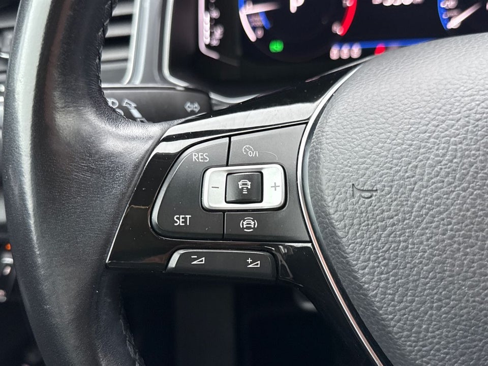 VW T-Roc 1,5 TSi 150 Sport Team DSG 5d