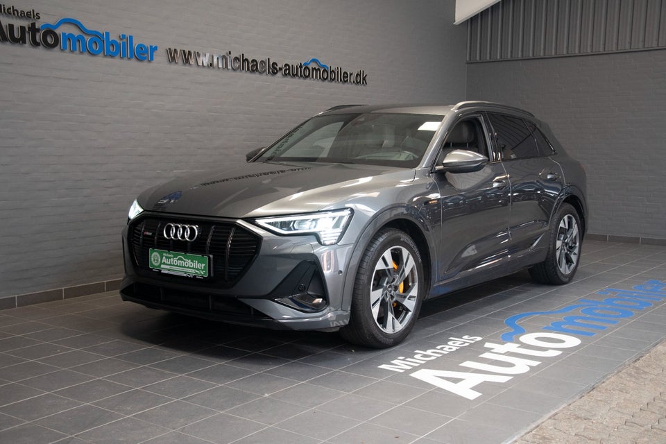 Audi e-tron 55 S-line quattro 5d