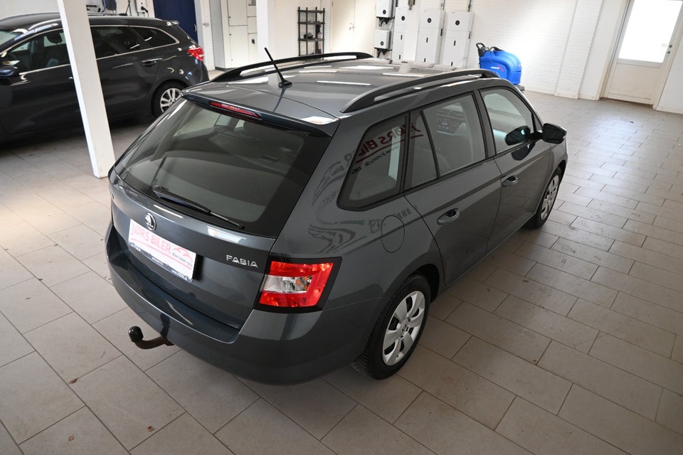 Skoda Fabia 1,0 MPi 75 Ambition Combi 5d