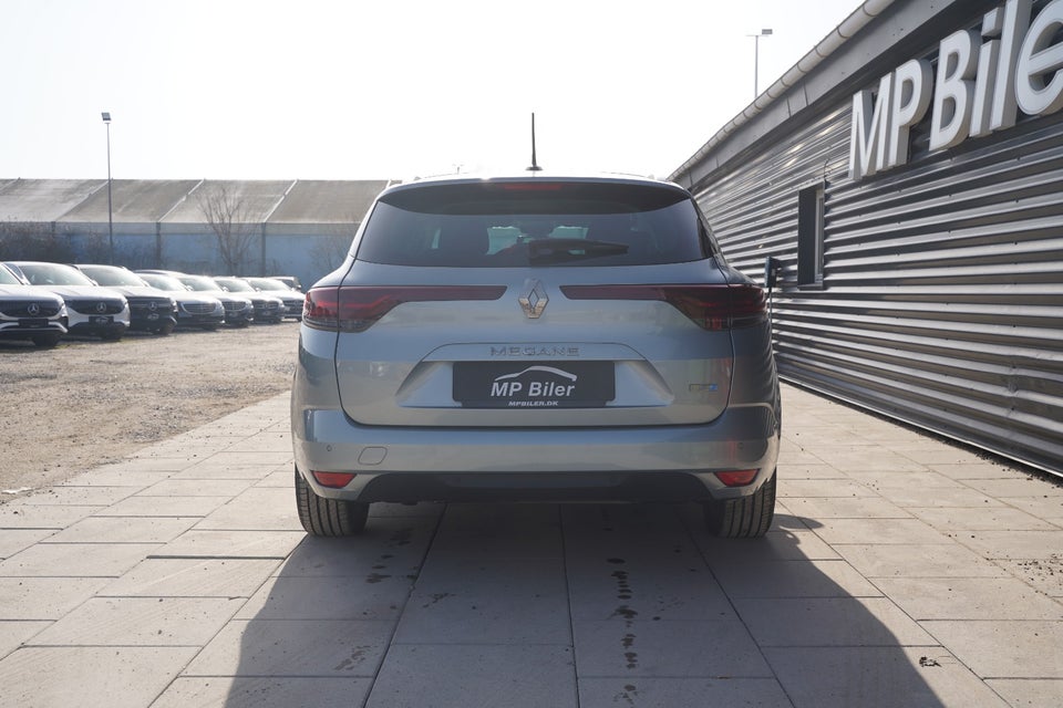 Renault Megane IV 1,6 E-Tech Sport Tourer 5d