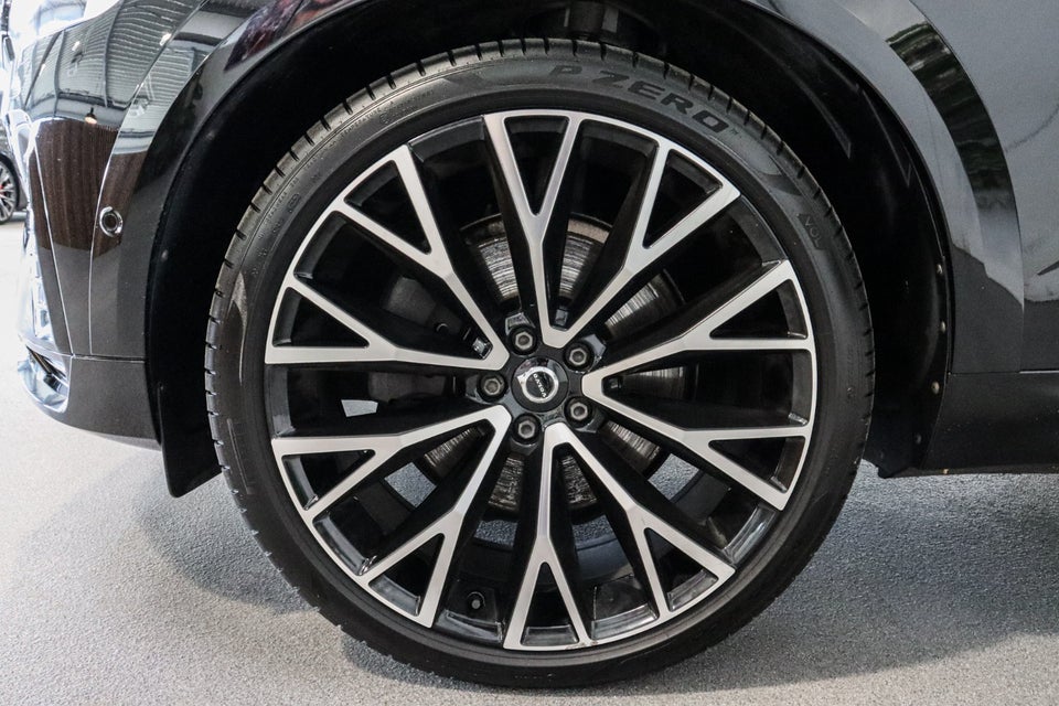Volvo XC60 2,0 T8 ReCharge R-Design aut. AWD 5d