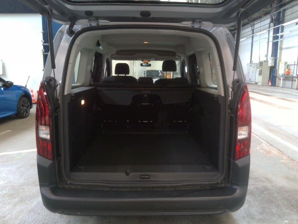 Peugeot e-Rifter 50 Active Pack L1 5d