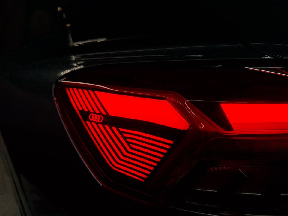 Audi Q4 e-tron 45 S-line 5d