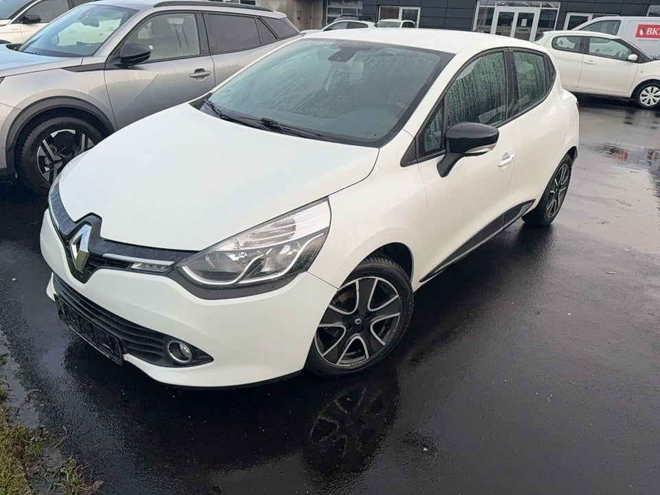 Renault Clio IV 0,9 TCe 90 Dynamique 5d