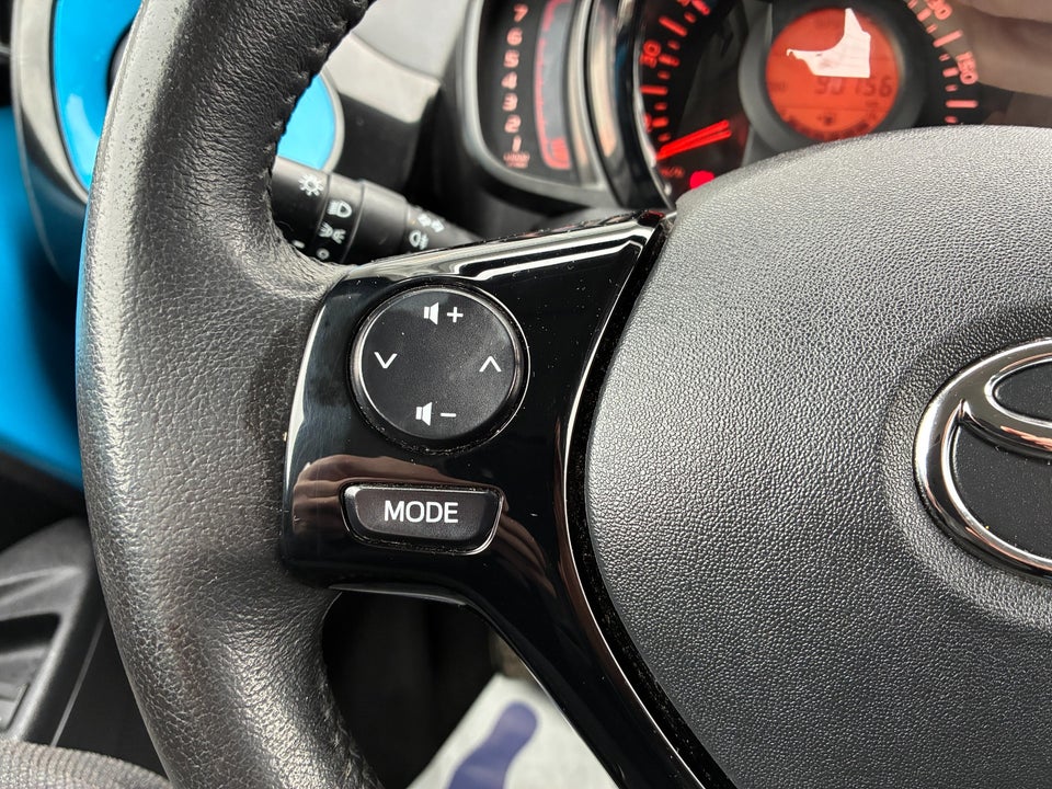 Toyota Aygo 1,0 VVT-i x-cite 5d