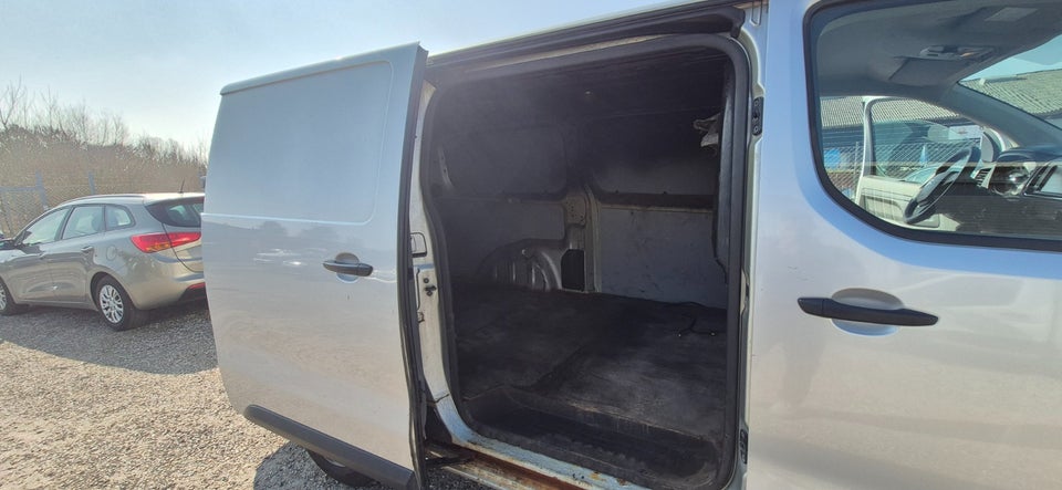 Citroën Jumpy 2,0 BlueHDi 120 L2N2