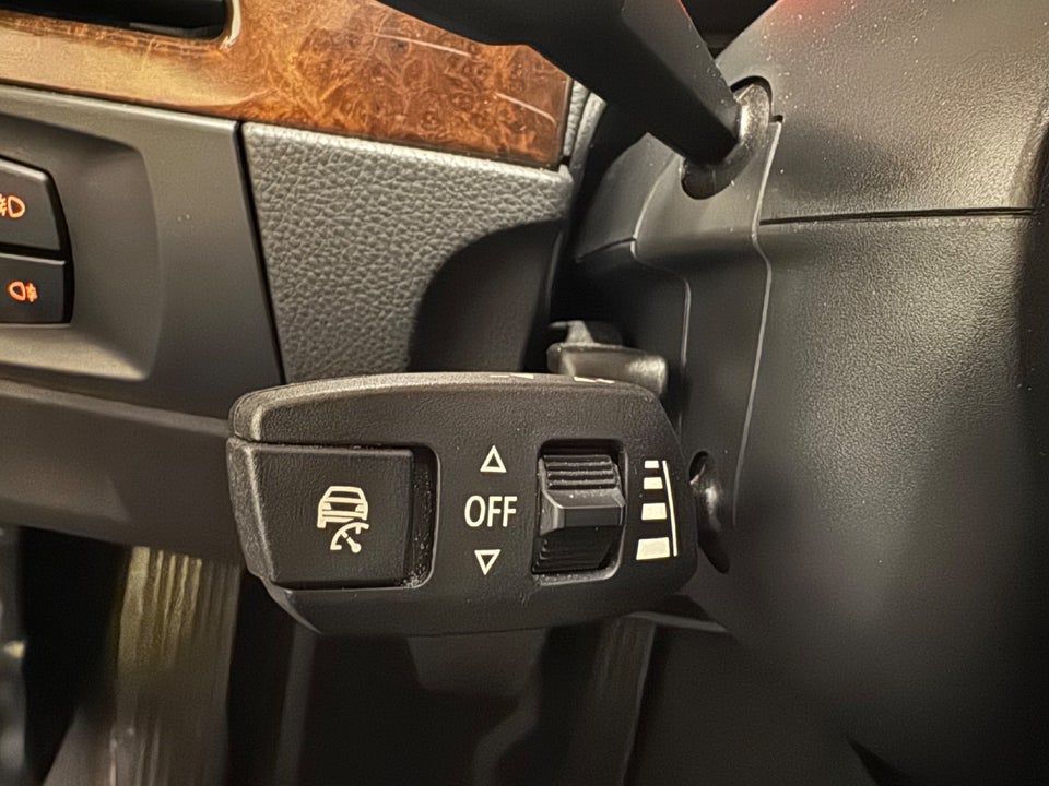 BMW 325i 2,5 Coupé Steptr. 2d