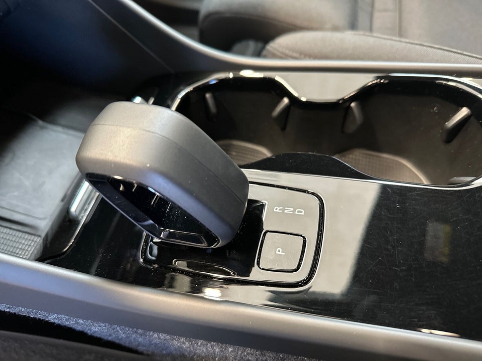 Volvo XC40 ReCharge Extended Range Core 5d