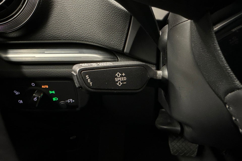 Audi A3 40 TFSi Sport Limited Sportback S-tr. 5d