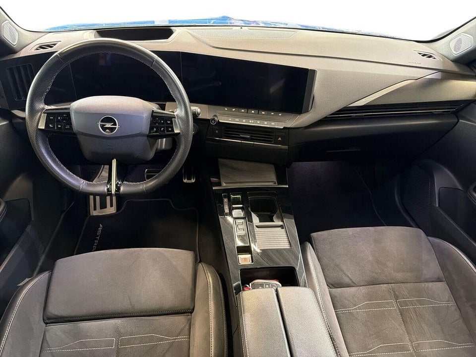 Opel Astra-e 54 Ultimate 5d